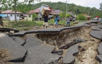 Prvi snimci razornog zemljotresa na Filipinima