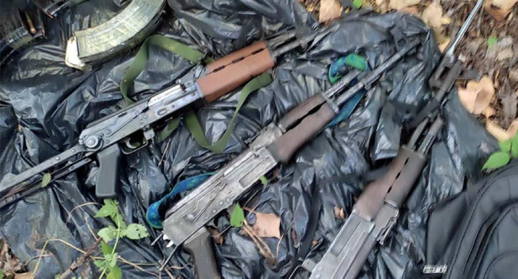 Uhapšena četiri migranta: Pronađen arsenal oružja