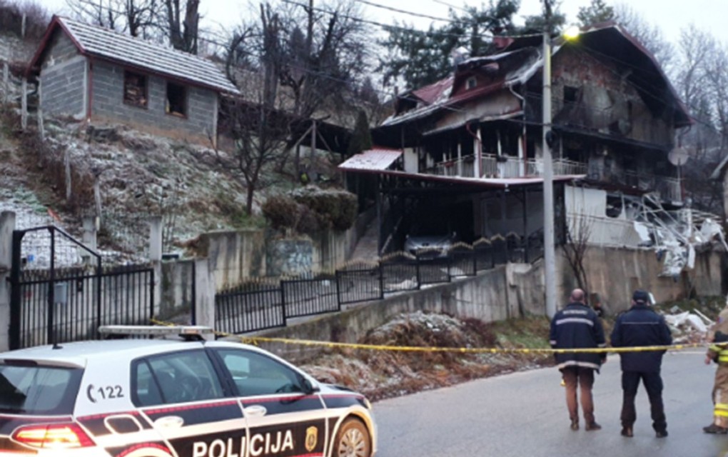 Mladić stradao u požaru, otac i majka povrijeđeni