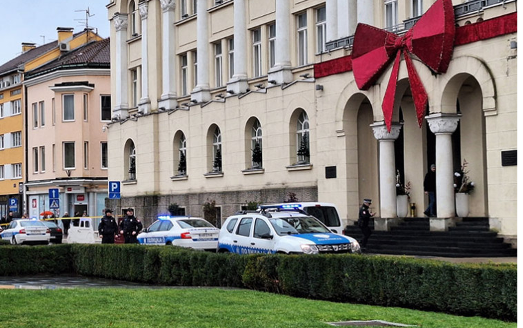 Stanivuković odbio da napusti zgradu – Dojava o bombi u zgradi Gradske uprave