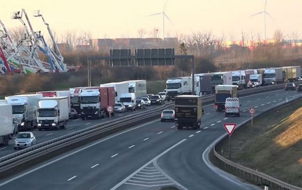 Blokade u Njemačkoj pogađaju i domaću privredu: Kamioni „zarobljeni“, kasni isporuka robe