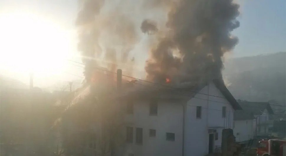 Požar u ambulanti u Doboju