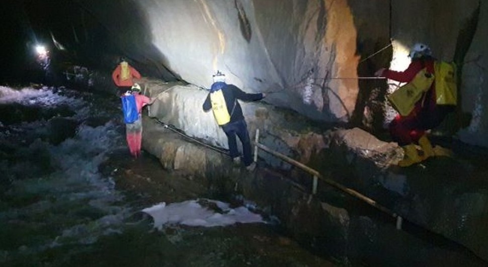 Drama u pećini: Akcija spasavanja obustavljena do jutra