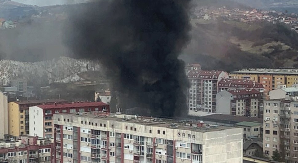 Veliki požar u Sarajevu, evakuisana škola