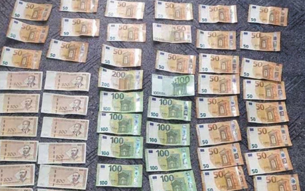Opljačkana pumpa u Tesliću, pronađeni osumnjičeni i novac