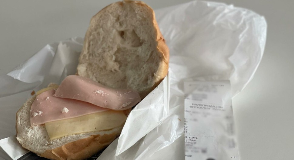 Kolika je danas cijena čuvenog „đačkog sendviča“? Provjerili smo da li je popularna užina ostala imuna na ekonomsku krizu
