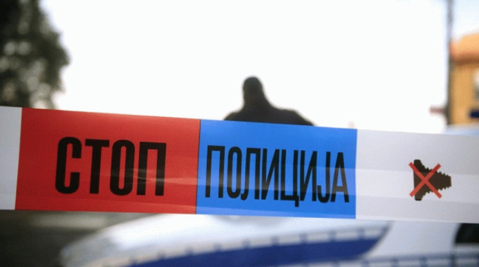 Stravična scena u Novom Sadu: Dvije osobe se ubile skokom sa zgrade!