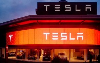 Tesla ruši cijene svojih vozila