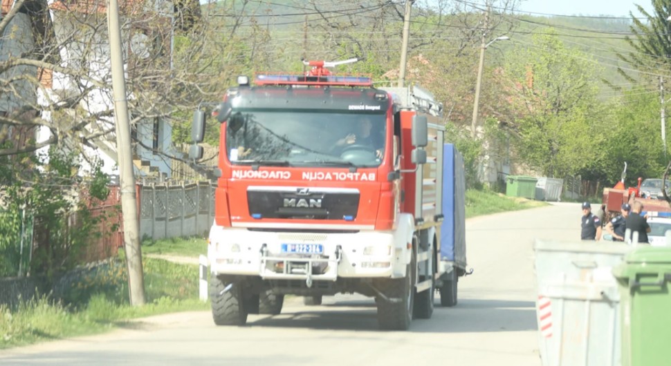 Potraga za tijelom Danke ilić (2): Veliko vatrogasno vozilo u DVORIŠTU OSUMNJIČENOG UBICE