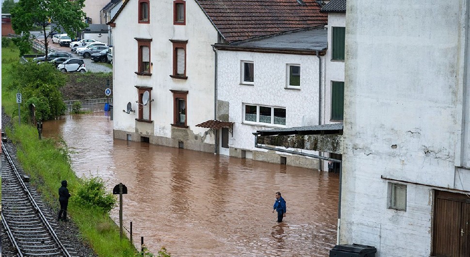 Obilne kiše i klizišta u Njemačkoj: Šolc obišao poplavljene regione