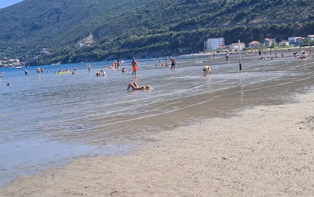 Stigli rezultati: Na kojim plažama u Crnoj Gori je zabranjeno kupanje