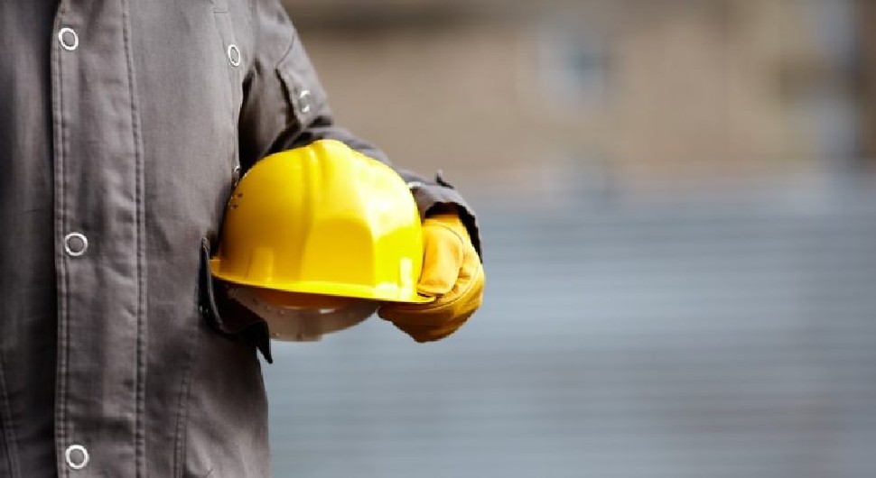 Nesreća na radu: Radnik poginuo nakon pada sa 11 metara visine