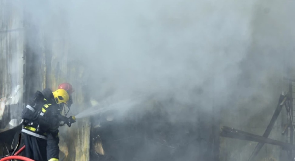 Veliki požar u bliizini Bara – Vatra blizu kuća