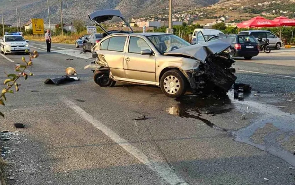 Teška nesreća na ulazu u Mostar, povrijeđeno više osoba