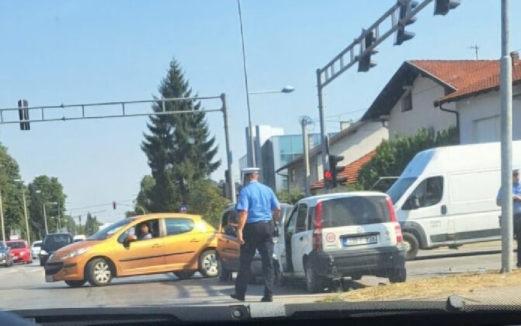 Zasad ne krećite prema Lazarevu: Još jedna saobraćajka u Banjaluci