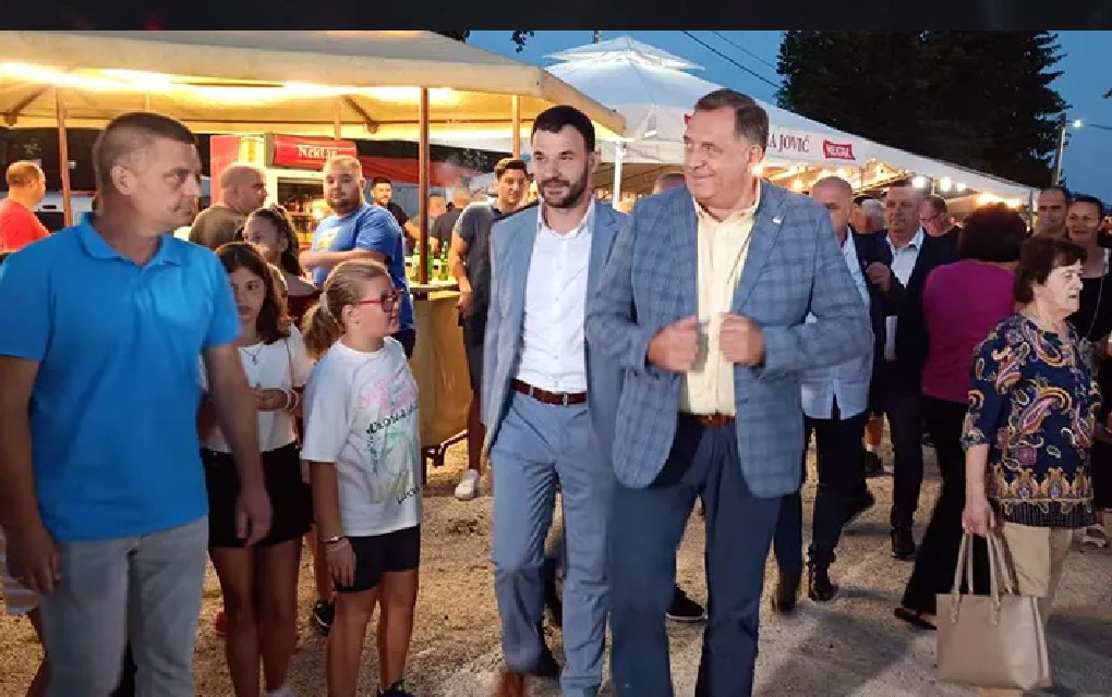 Dodik u Marićkoj: Uz crkvu, vjeru i okupljanje proslavljamo srpsko ime