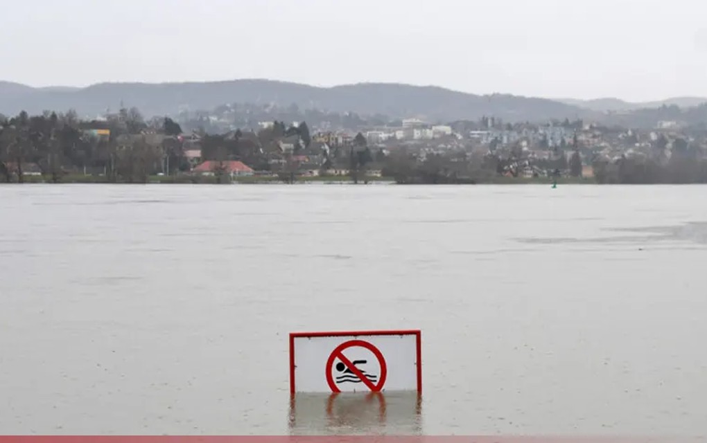 Dunav prijeti da se izlije u Beču – Diže se vojska