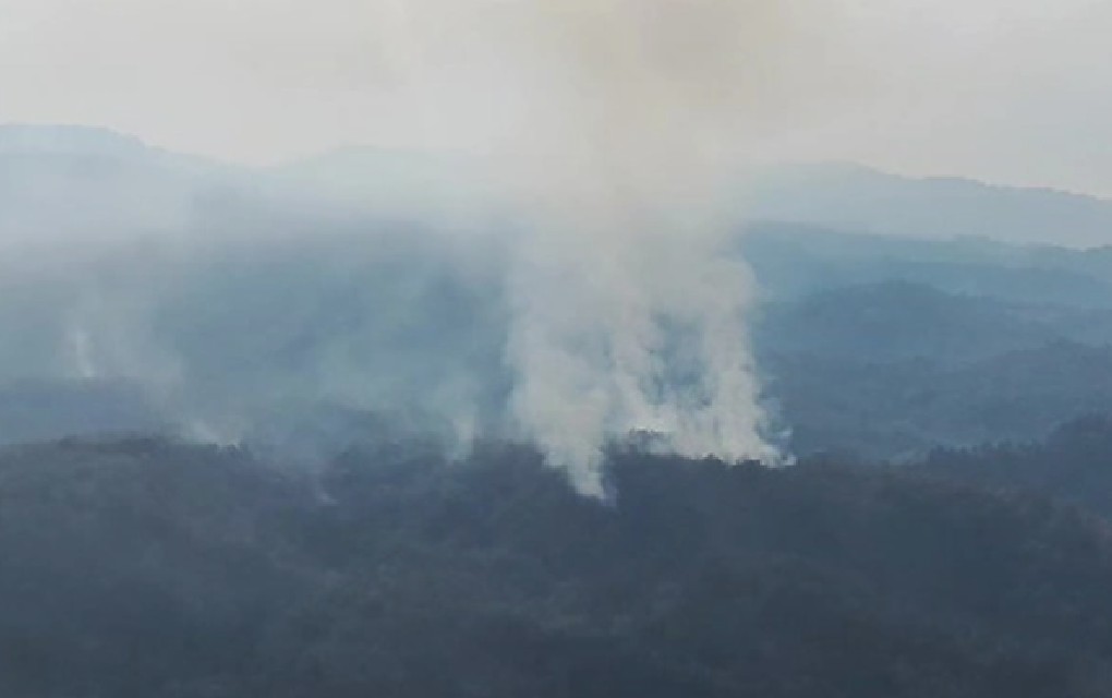 HELIKOPTERI NA TERENU Ponovo se aktivirao požar na Majevici