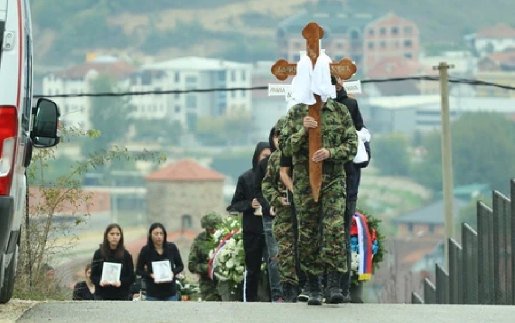 „Bože zašto si mi ih sve uzeo“ Bolne riječi majke koja je SAHRANILA 3 DJECE i supruga