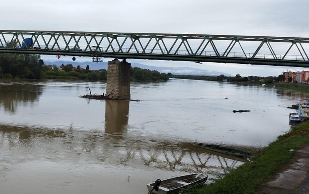 Vodostaj rijeke Save u porastu: Da li je Gradiška ugrožena?