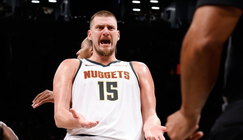 Jokić slomio kost košarkašu Toronta