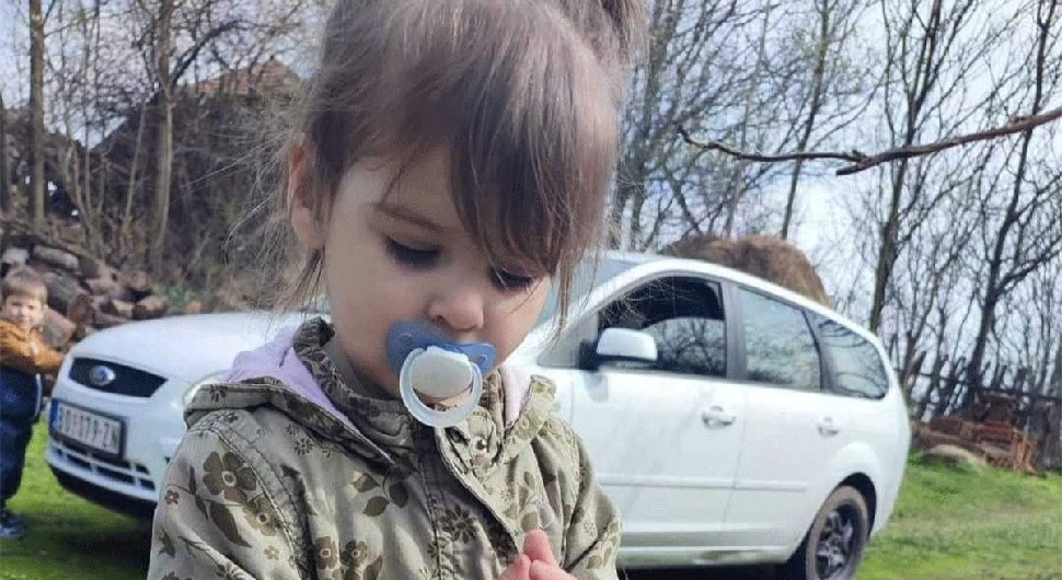 Muškarac uhapšen zbog prijetnji roditeljima male Danke, policija pronašla naoružanje