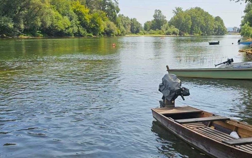 Prevrnuo se čamac na Uni: Dvije osobe nestale