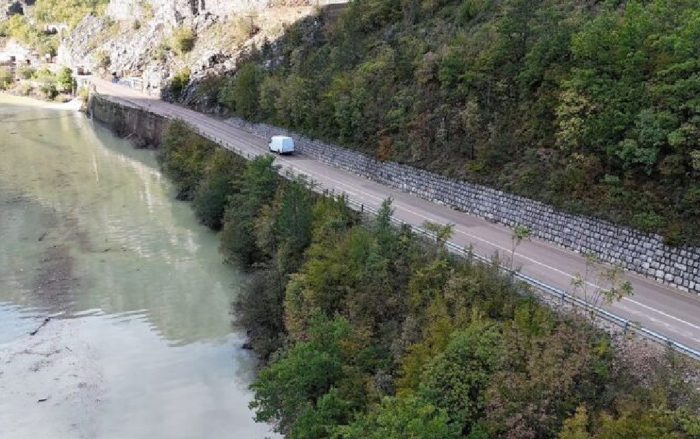 Zbog kolektivne sahrane žrtava kataklizme: Sutra poseban režim saobraćaja na putu Mostar – Jablanica