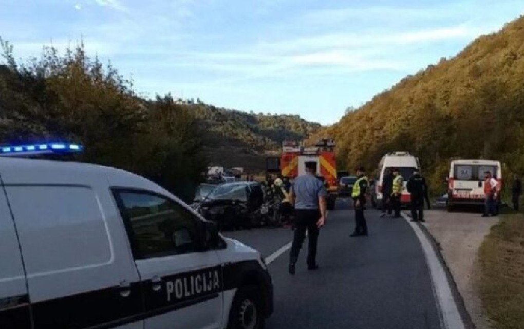 Tragedija u ovom dijelu BiH: U stravičnoj nesreći poginuo muškarac, pet osoba povrijeđeno