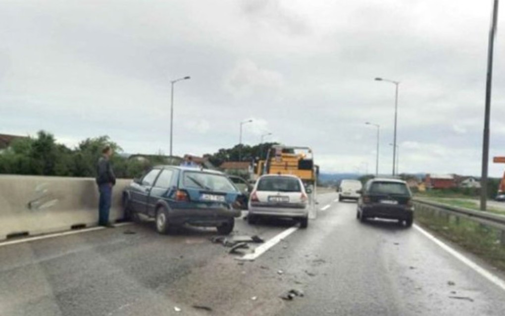 Tri saobraćajke na auto-putu Banjaluka – Gradiška