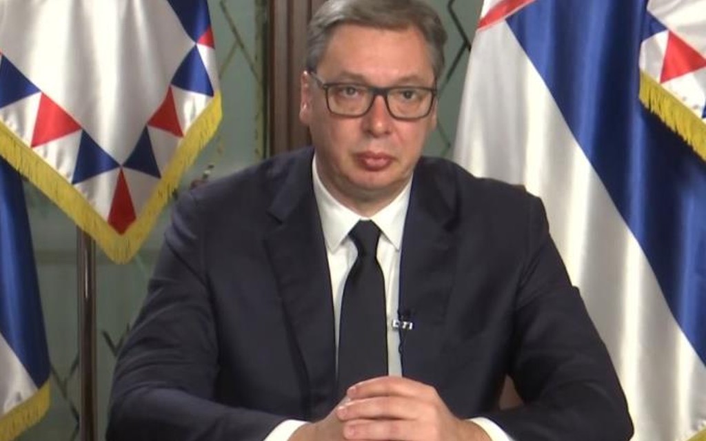 Vučić se plačući obratio naciji – Cijela Srbija je stala i zanemela!