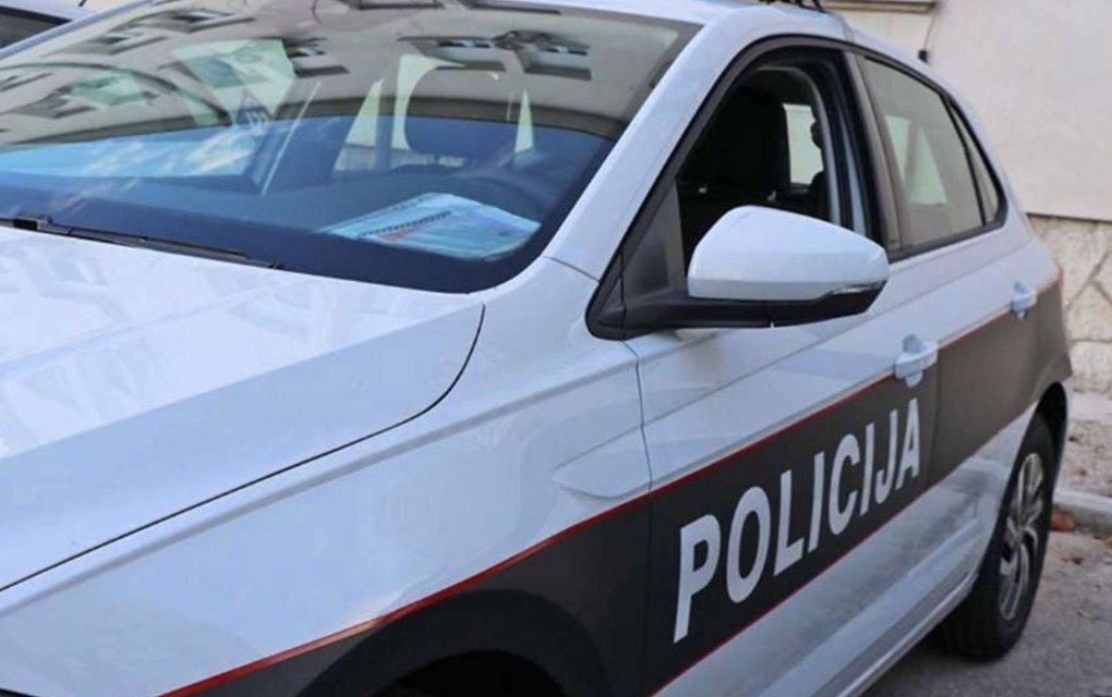 Muškarac koji je ranio oca u Tuzli teško naoružan, policiji poručio: Živ se neću predati