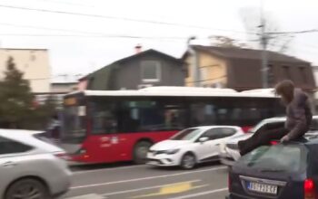 Vozač koji je pregazio studentkinju tereti se za pokušaj teškog ubistva