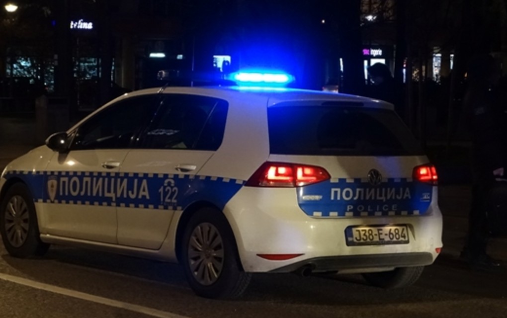 Potjera u centru Banjaluke: Pronađen automobil, vozač pobjegao