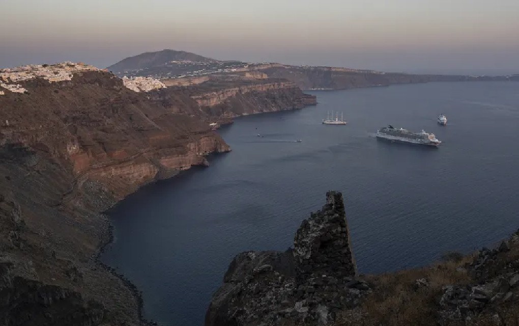 Santorini ne prestaje da se trese: Novi zemljotres pogodio ostrvo