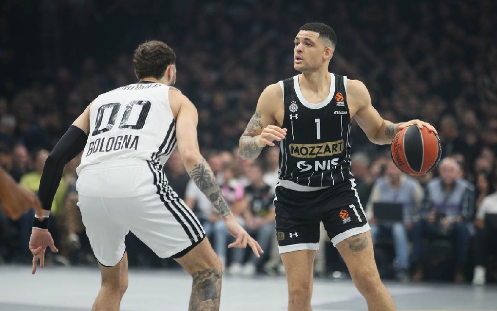 VIRTUS – PARTIZAN: Crno-bijeli jure pobjedu u Italiji, Karlik dobro otvorio meč