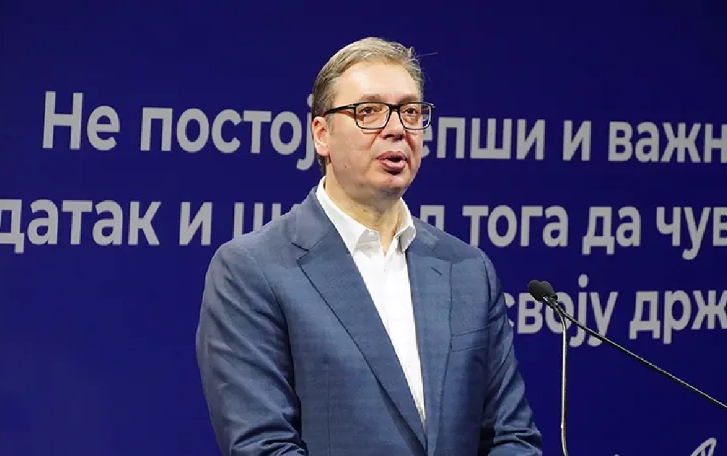 Vučić se oglasio nakon što mu je otpao točak sa auta