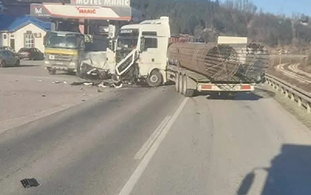 Nova tragedija u BiH: Dvoje stradalo u nesreći