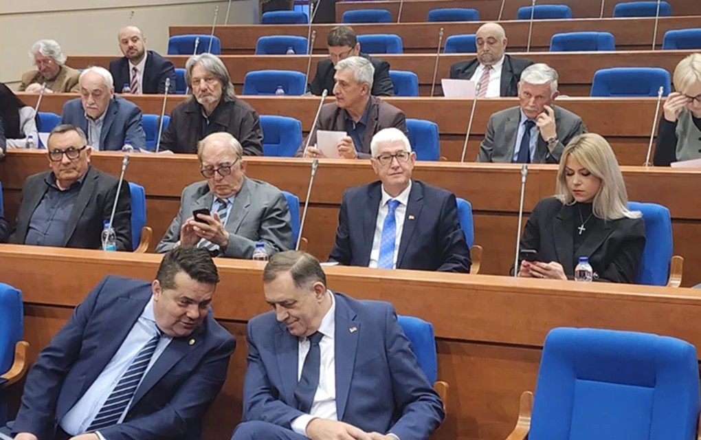 Dodik: Biti Srbin kroz istoriju i danas nije lako, ali je dostojanstveno