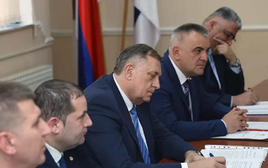 Predsjednik Srpske u Derventi; Sastanak sa rukovodstvom grada