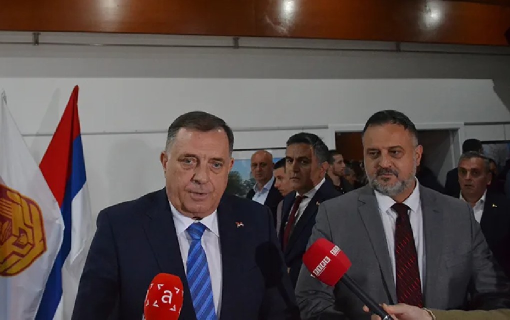 Dodik sa građanima o aktuelnoj situaciji i projektima: Najavio razgovore u više gradova