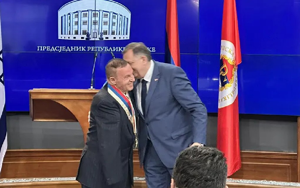 Predsjednik Srpske uručio odlikovanje izraelskom humanisti Moši Leviju
