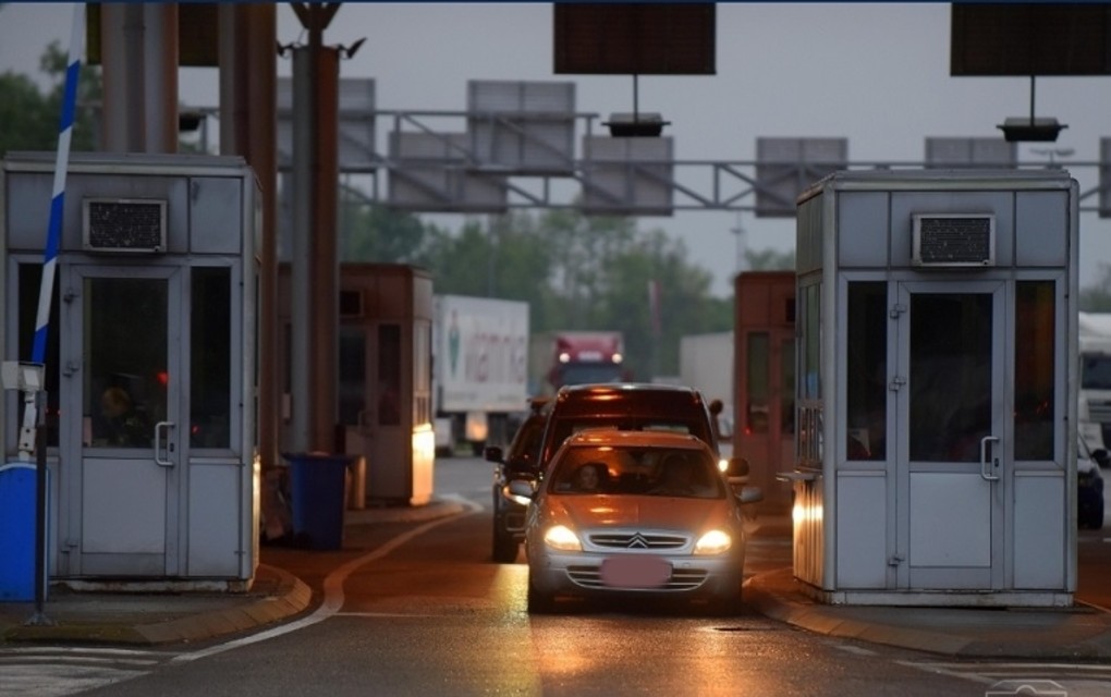 Kolaps na graničnim prelazima: Gužve na ulazu i izlazu iz BiH, evo gdje je najgore