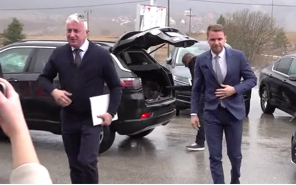 ‘Stanivuković preko Borenovića lovi u mutnom’