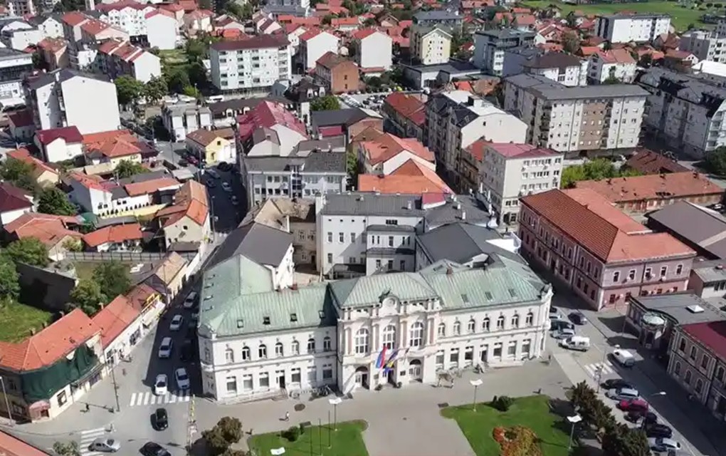 Finansijski kolaps u Bijeljini: Nema plata, pljušte tužbe, sprema se i štrajk