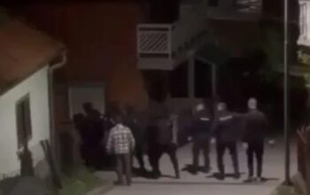 Policajac nakon ranjavanja operisan