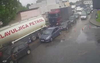 Pojačan saobraćaj na dva granična prelaza