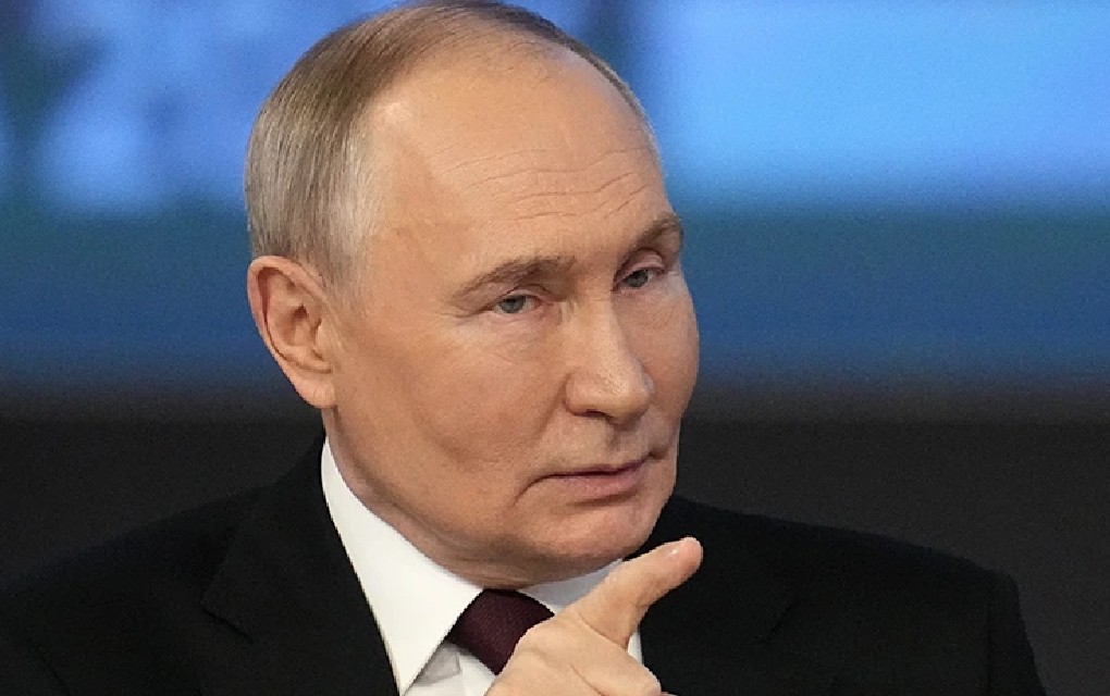 Putinov helikopter bio u epicentru napada ukrajinskih dronova!