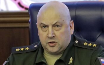 General koji je nestao iz javnosti viđen u Africi