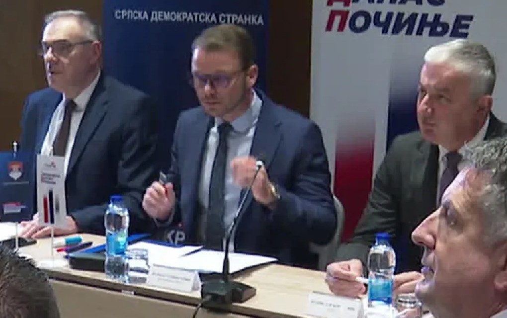 Opozicionari će u Sarajevu o sankcijama Srpskoj